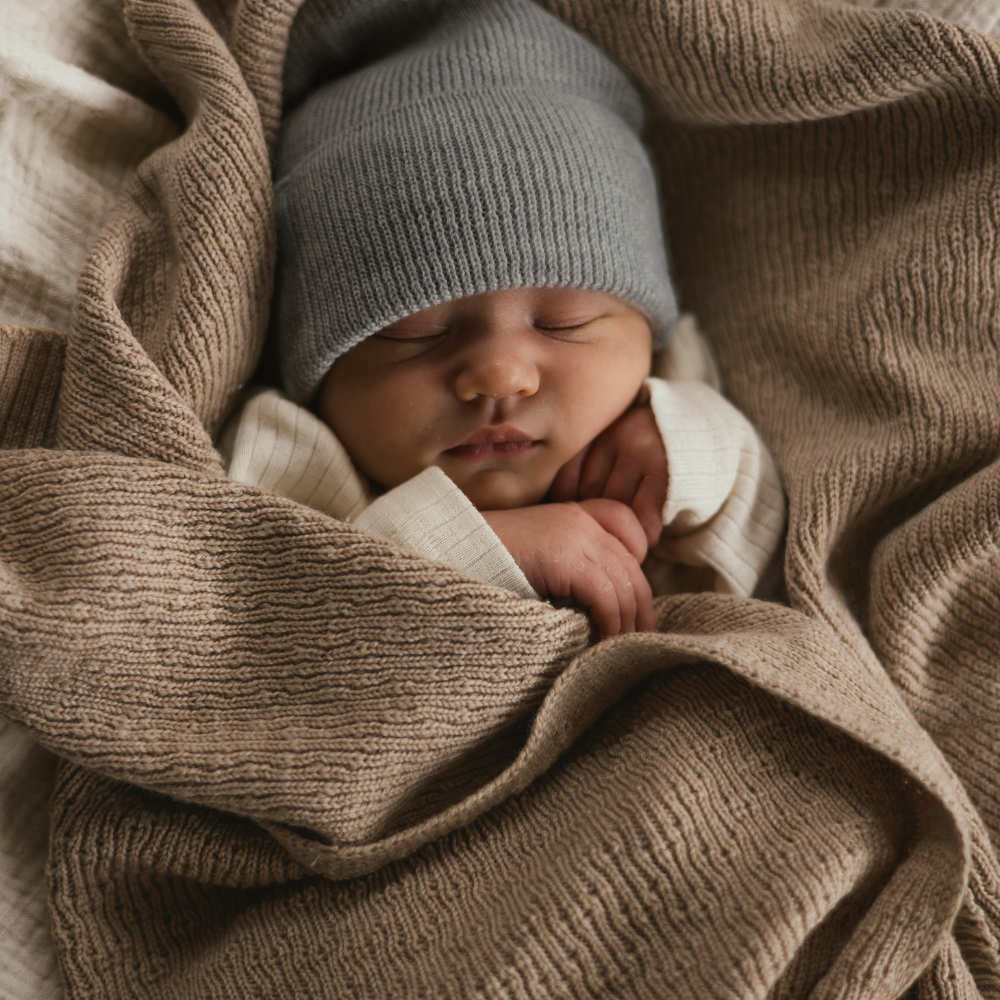 hvid-Hvid Merino Newborn Beanie Fonzie