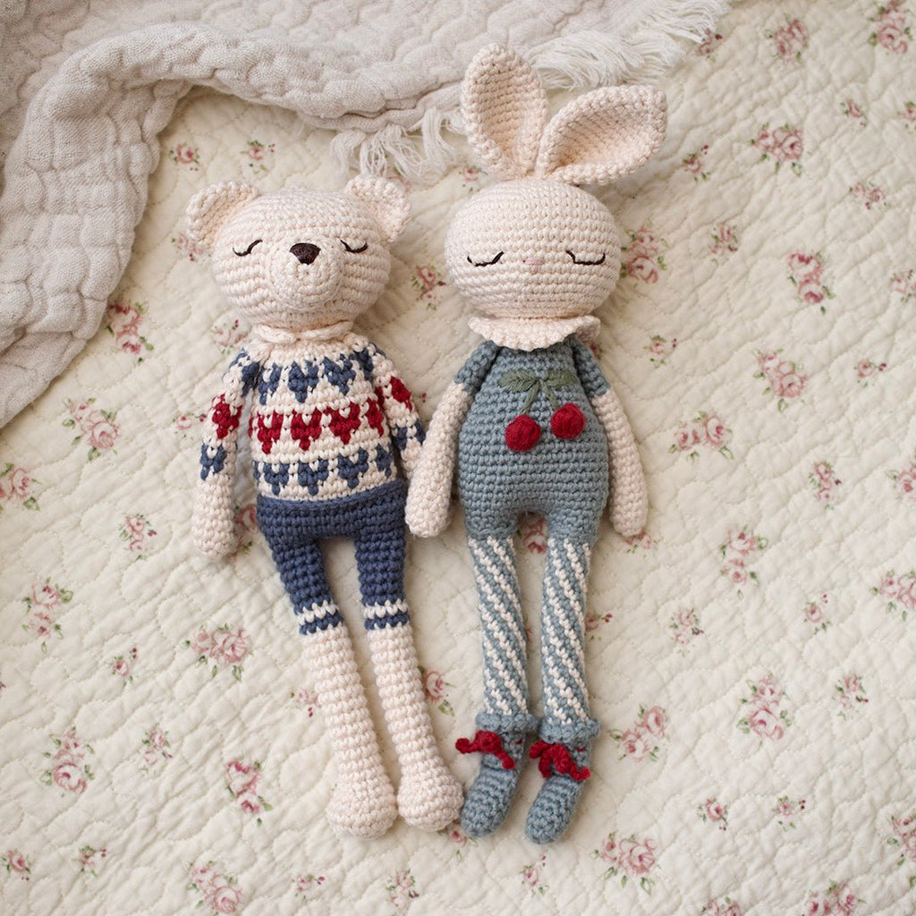 Crochet Polar Bear Heart Sweater - Little Baby Pocket