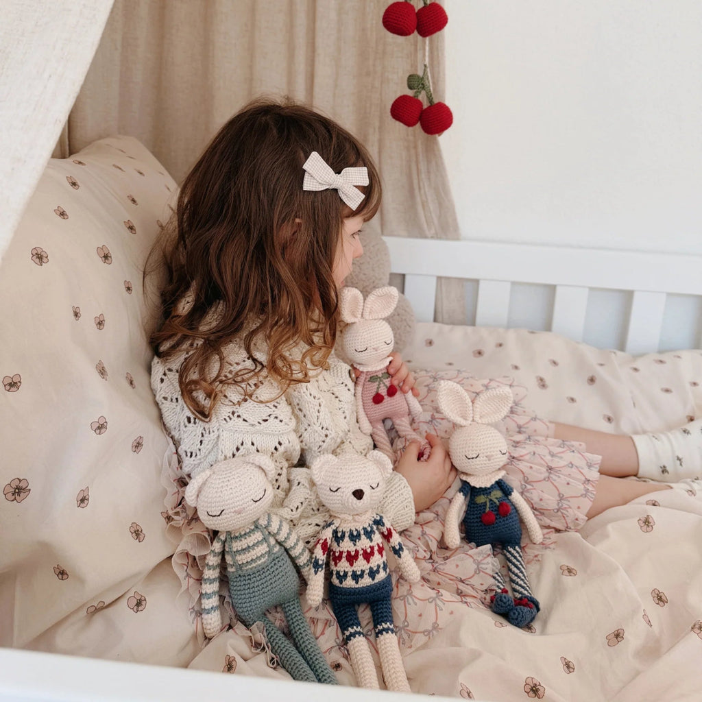 Crochet Polar Bear Heart Sweater - Little Baby Pocket