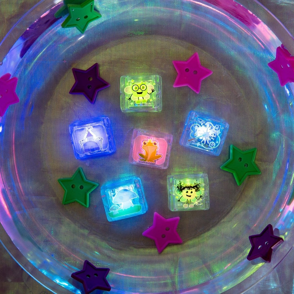 Fantastic Fairies Cubes - Sensorische leuchtende Würfel - Little Baby Pocket