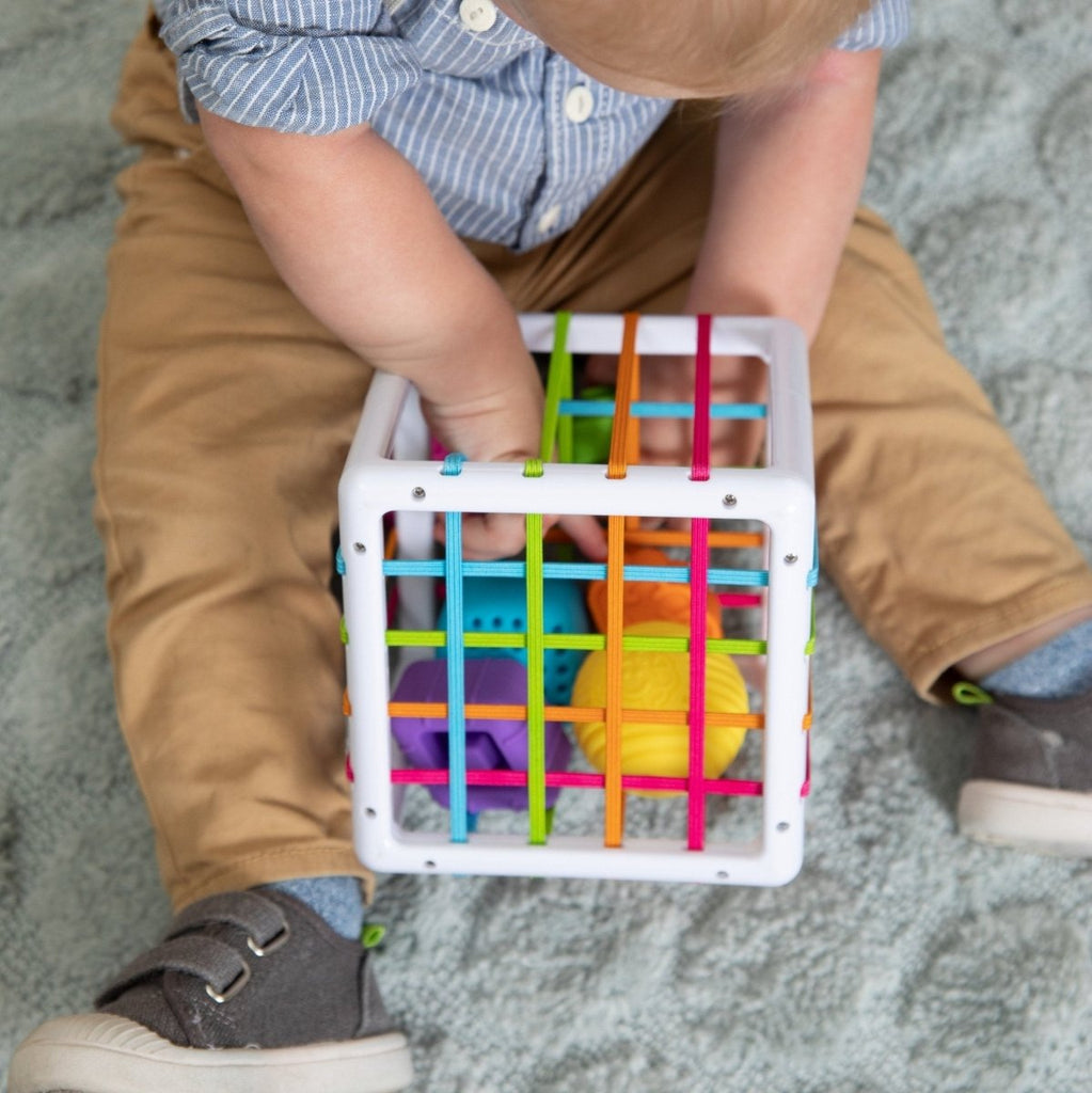 Fat Brain Toy InnyBin - Formen Sortierwürfel - Little Baby Pocket