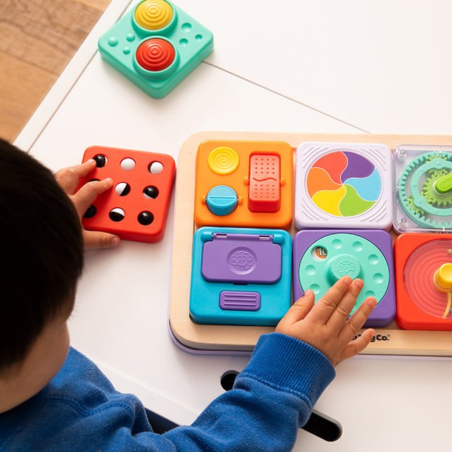 Fat Brain Toy Co - Fat Brain Toy Play Tab Essential Set