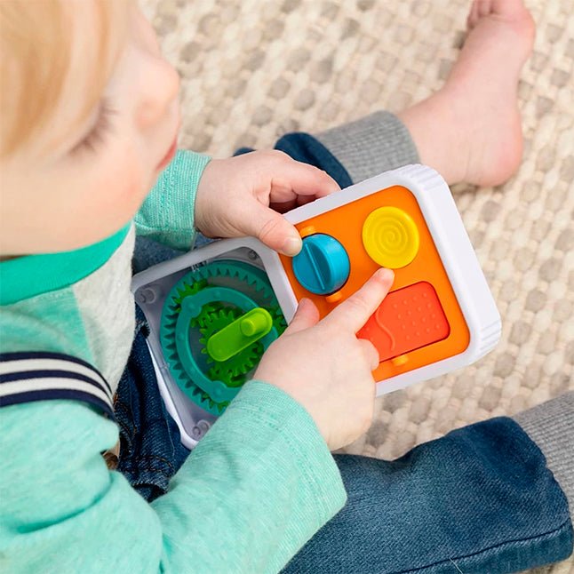 Fat Brain Toy Co - Fat Brain Toy Play Tab On the Go