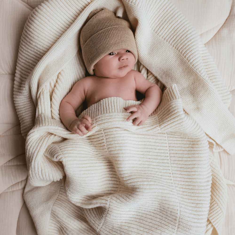 hvid-Hvid Merino Newborn Beanie Fonzie