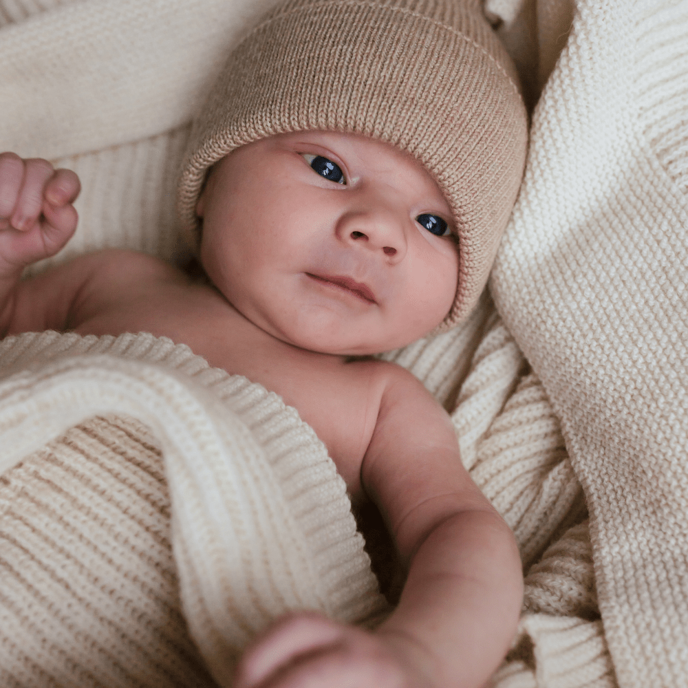 hvid-Hvid Merino Newborn Beanie Fonzie