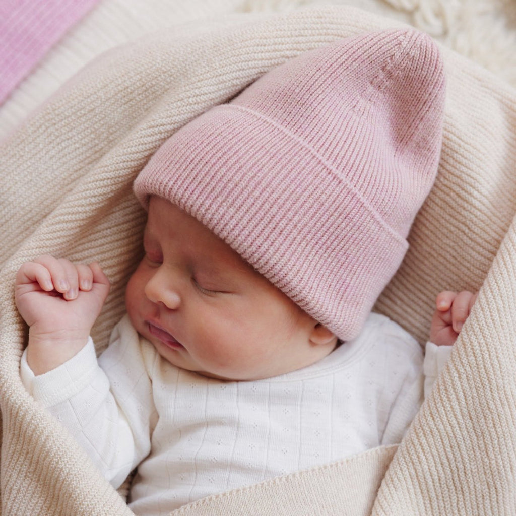 Hvid Merino Newborn Beanie Fonzie - Little Baby Pocket