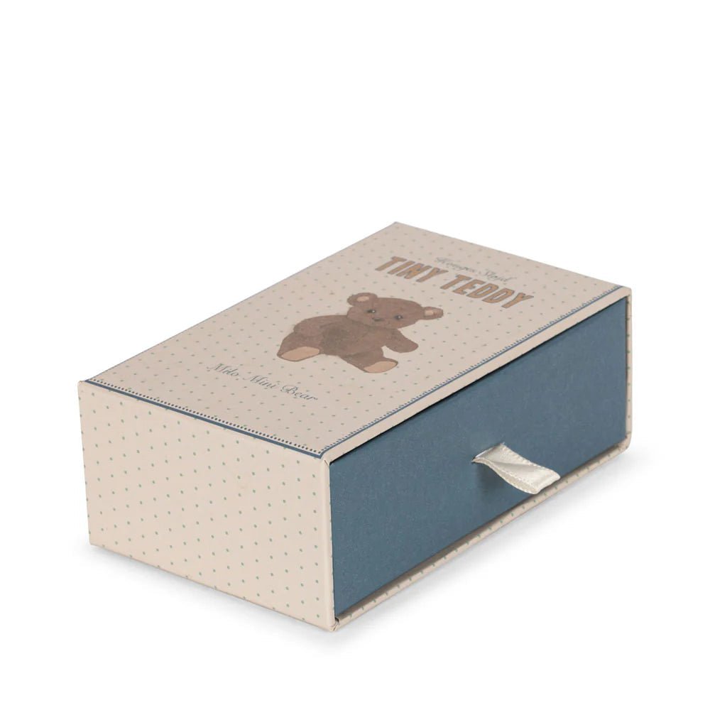 Konges Sløjd - Kuscheltier "Milo Tiny Bear"