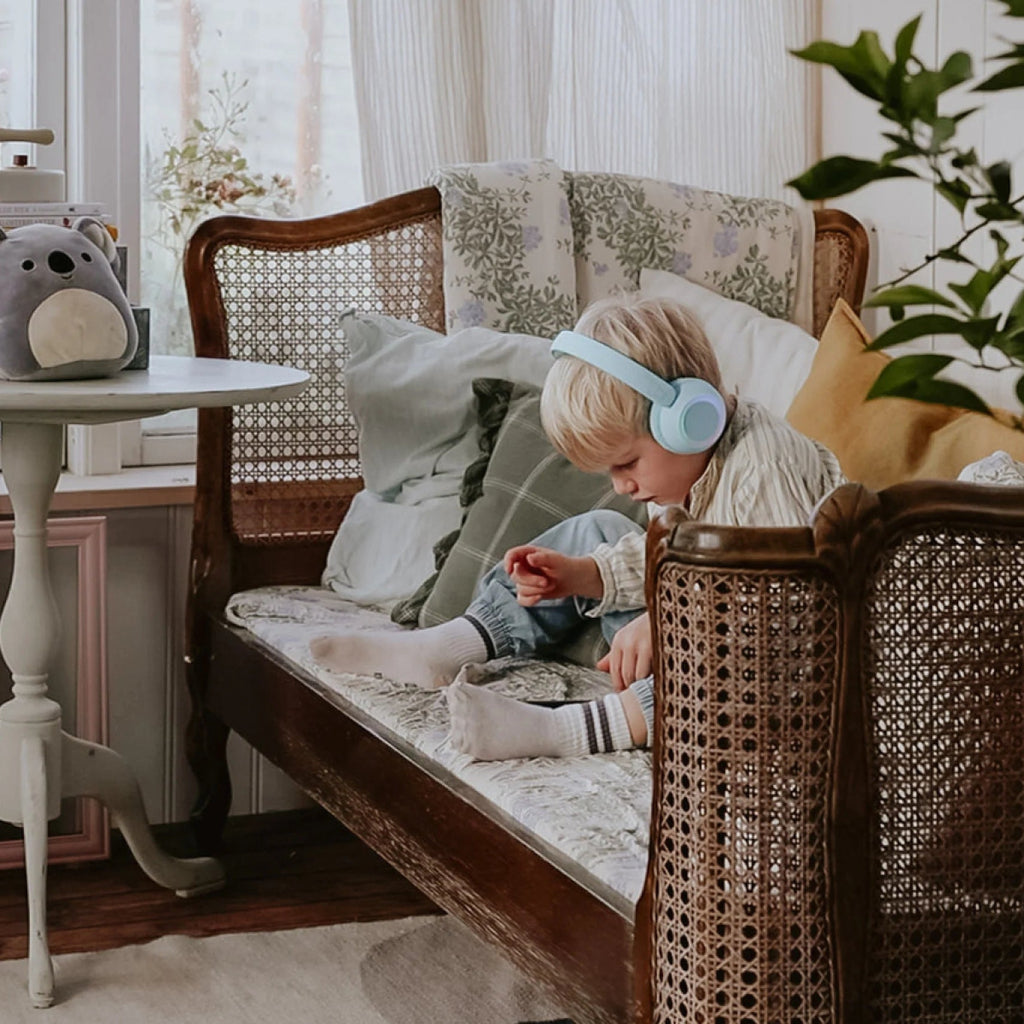 Lalarma nachhaltige Kinderkopfhörer mit Licht & Bluetooth - Little Baby Pocket