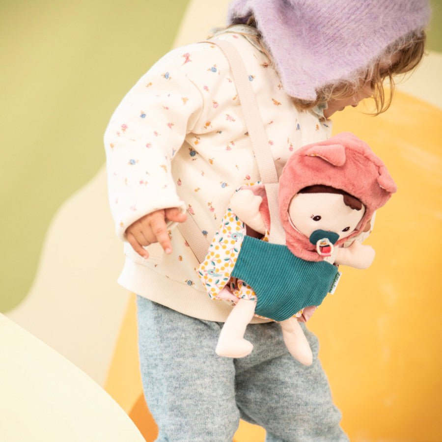 Lilliputiens Jeanne Stoffpuppe mit Babytrage – ab 18 Monaten - Little Baby Pocket