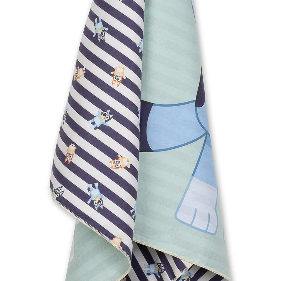 Swim Essentials - Mikrofaser Strandtuch "BLUEY"