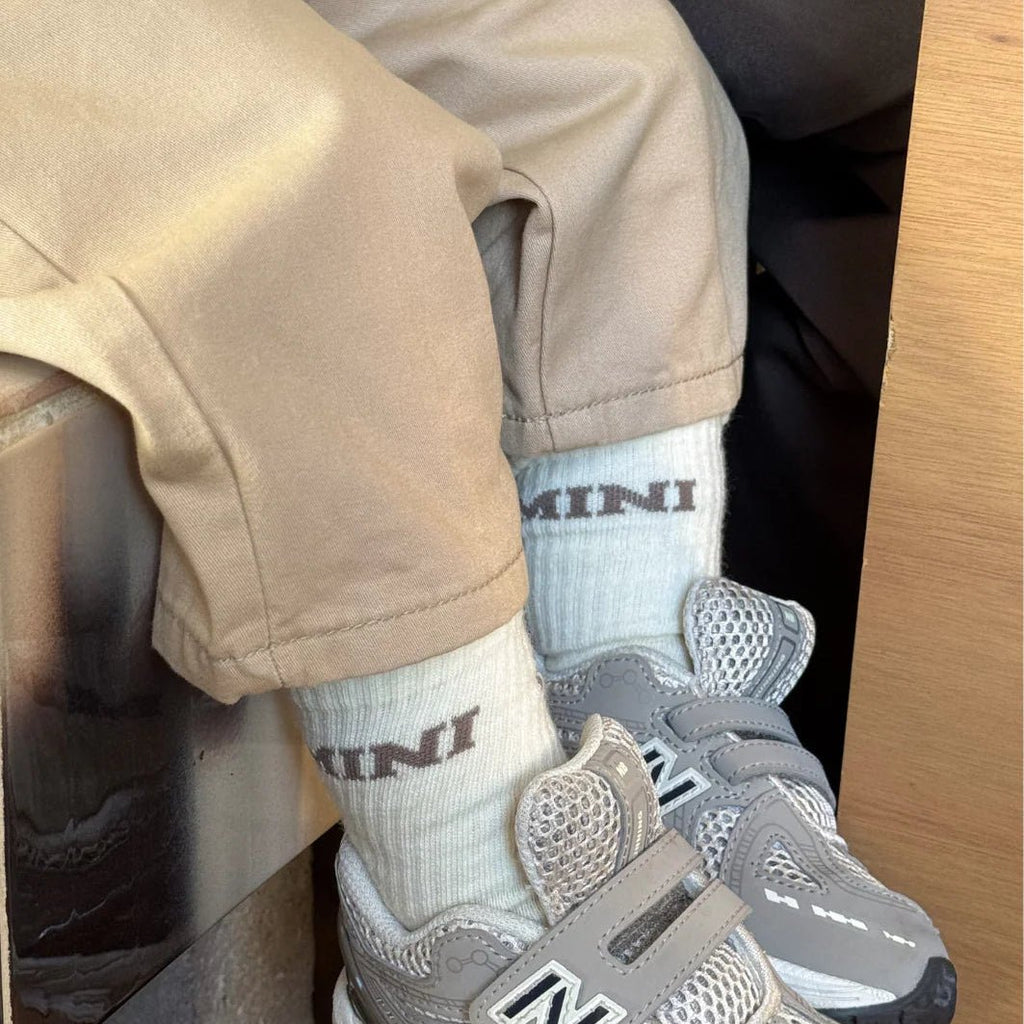MINI College Babysocken aus Merinowolle – Taupe, Partnerlook - Little Baby Pocket