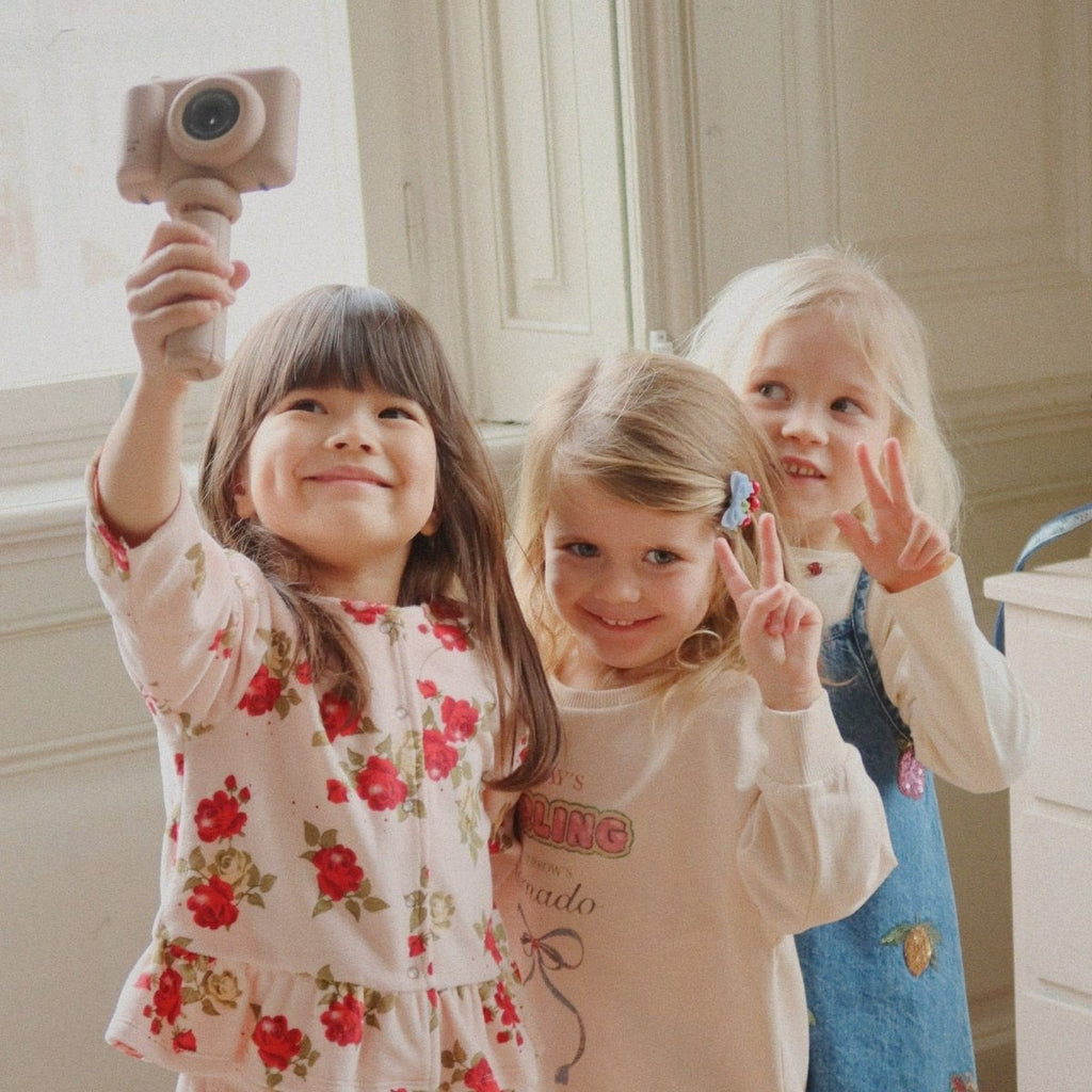 My first Camera – Kinder Digitalkamera mit Selfie & Stativ - Little Baby Pocket