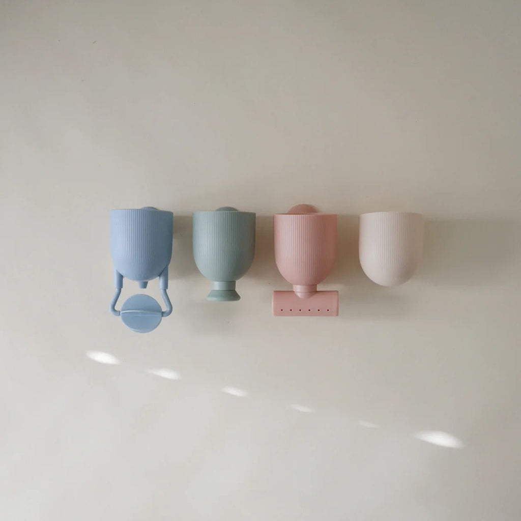 mushie - Pour and Play Bath Set