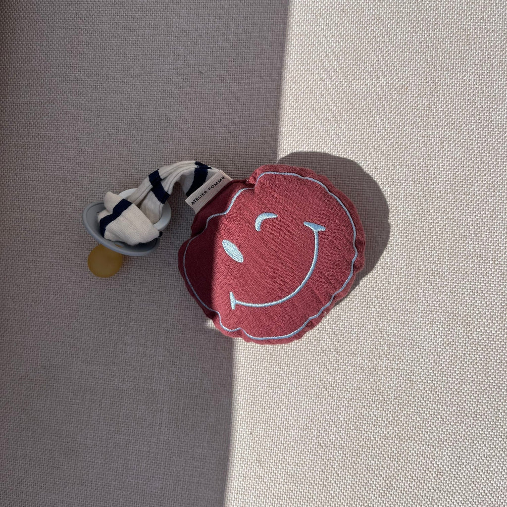 Atelier Pomme - Schnulleranhänger POMME "Burgundy Boo"
