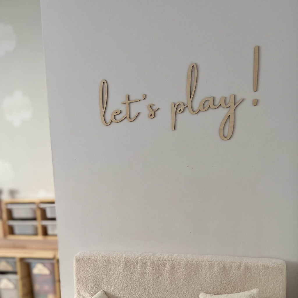 Schriftzug aus Holz "Let's play!" - Little Baby Pocket