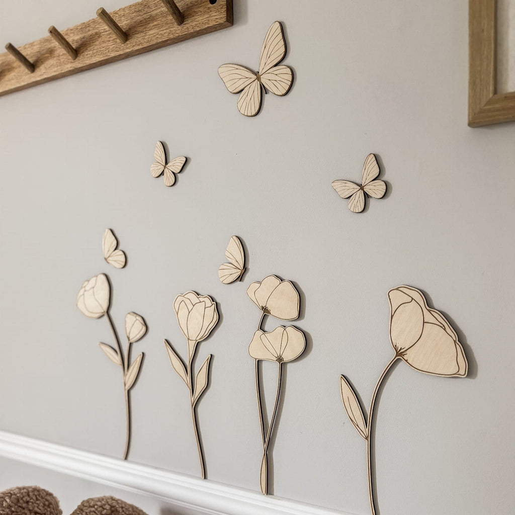 Be Wild Store - Wanddekoration "Schmetterlinge und Blumen"