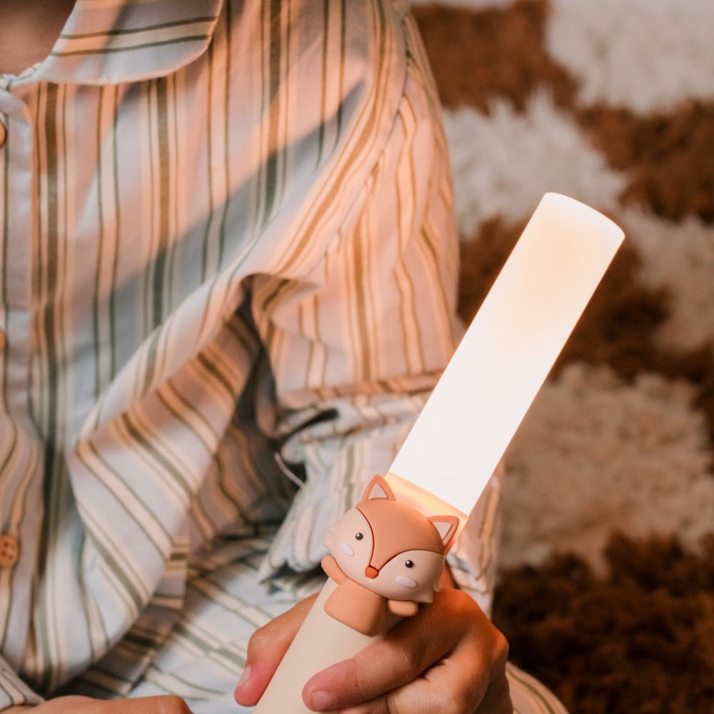 Zoo Light Fox - Fuchs 3-in-1 Kinderlampe: Nachtlicht, Leselampe & Lauflicht - Little Baby Pocket