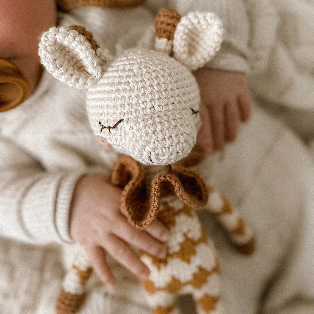 Crochet "Giraffe Goldie" - Little Baby Pocket