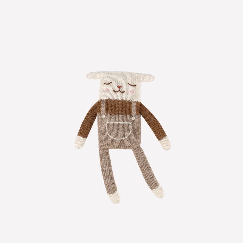 Kuscheltier "Lamb knit toy oat overalls" - Little Baby Pocket
