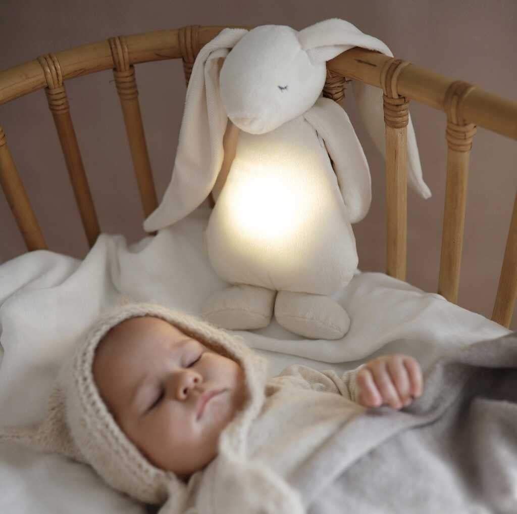 Einschlafhilfe Baby - Kuscheltier MOONIE Hase | Little Baby Pocket