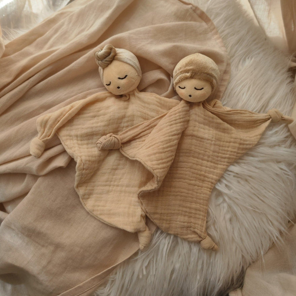 Schmusetuch "Dou Baby Girl Nude" - Little Baby Pocket