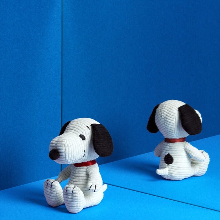 Sitzender Snoopy Kord Cream - Little Baby Pocket