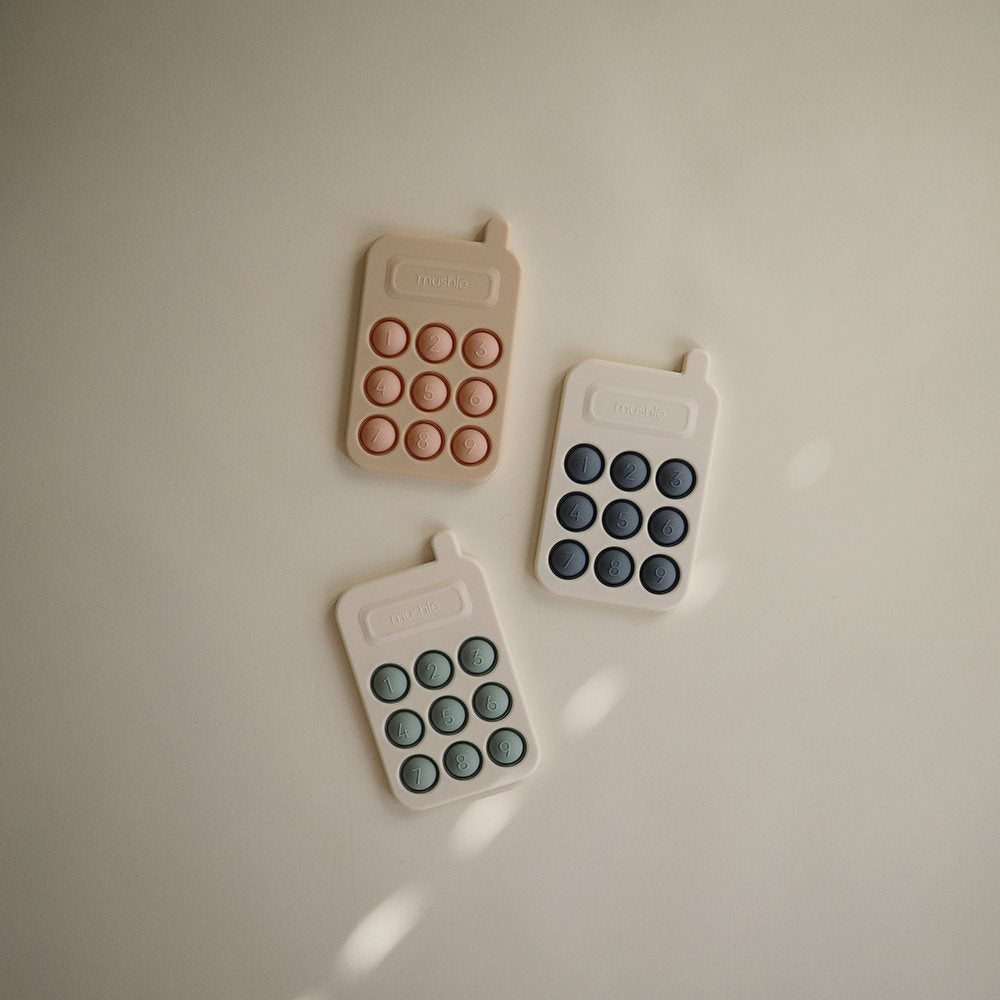 Spieltelefon Phone Press Toy "Cambridge Blue" - Little Baby Pocket